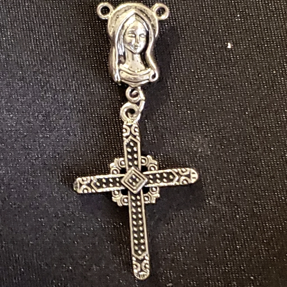 Silver rosary cross pendant